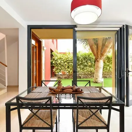 Terrazas 17•exclusive Chill Out And Pool. Villa San Bartolome de Tirajana (Gran Canaria)